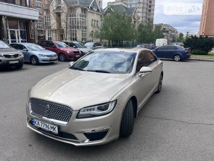 Сірий Лінкольн MKZ, об'ємом двигуна 2 л та пробігом 203 тис. км за 15400 $, фото 1 на Automoto.ua