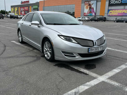 Сірий Лінкольн MKZ, об'ємом двигуна 2 л та пробігом 156 тис. км за 14500 $, фото 1 на Automoto.ua