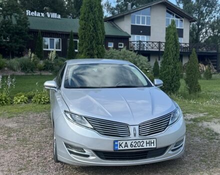 Серый Линкольн МКЗ, объемом двигателя 2 л и пробегом 108 тыс. км за 15500 $, фото 1 на Automoto.ua