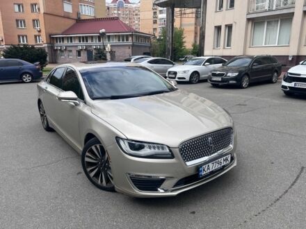 Сірий Лінкольн MKZ, об'ємом двигуна 2 л та пробігом 203 тис. км за 15500 $, фото 1 на Automoto.ua