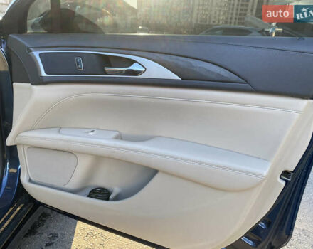 Синий Линкольн МКЗ, объемом двигателя 2 л и пробегом 175 тыс. км за 15499 $, фото 16 на Automoto.ua