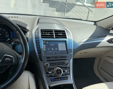 Синий Линкольн МКЗ, объемом двигателя 2 л и пробегом 67 тыс. км за 18800 $, фото 20 на Automoto.ua