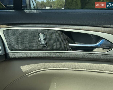 Синий Линкольн МКЗ, объемом двигателя 2 л и пробегом 67 тыс. км за 18800 $, фото 17 на Automoto.ua