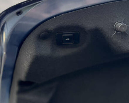 Синій Лінкольн MKZ, об'ємом двигуна 2 л та пробігом 90 тис. км за 16300 $, фото 8 на Automoto.ua