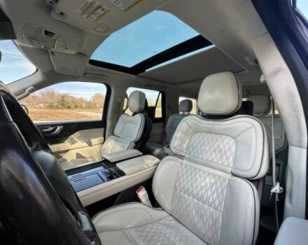 Белый Линкольн Навигатор, объемом двигателя 3.5 л и пробегом 30 тыс. км за 10300 $, фото 8 на Automoto.ua