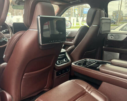 Белый Линкольн Навигатор, объемом двигателя 3.5 л и пробегом 81 тыс. км за 65000 $, фото 26 на Automoto.ua