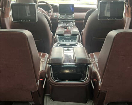 Белый Линкольн Навигатор, объемом двигателя 3.5 л и пробегом 81 тыс. км за 65000 $, фото 17 на Automoto.ua