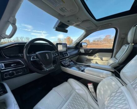 Белый Линкольн Навигатор, объемом двигателя 3.5 л и пробегом 30 тыс. км за 10300 $, фото 10 на Automoto.ua