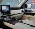 Белый Линкольн Навигатор, объемом двигателя 3.5 л и пробегом 147 тыс. км за 46500 $, фото 17 на Automoto.ua