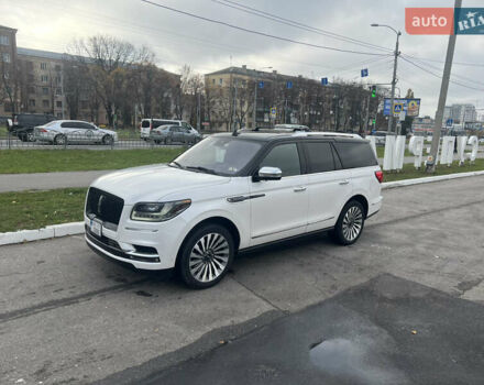 Белый Линкольн Навигатор, объемом двигателя 3.5 л и пробегом 81 тыс. км за 65000 $, фото 7 на Automoto.ua