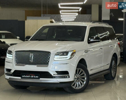 Белый Линкольн Навигатор, объемом двигателя 3.5 л и пробегом 193 тыс. км за 56499 $, фото 4 на Automoto.ua