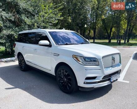 Белый Линкольн Навигатор, объемом двигателя 3.5 л и пробегом 85 тыс. км за 49900 $, фото 2 на Automoto.ua