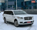 Білий Лінкольн Navigator, об'ємом двигуна 3.5 л та пробігом 78 тис. км за 55000 $, фото 14 на Automoto.ua