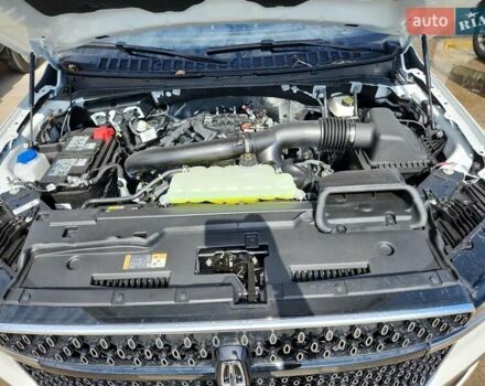 Белый Линкольн Навигатор, объемом двигателя 3.5 л и пробегом 1 тыс. км за 53700 $, фото 12 на Automoto.ua