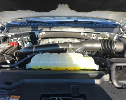 Белый Линкольн Навигатор, объемом двигателя 0 л и пробегом 11 тыс. км за 15000 $, фото 8 на Automoto.ua