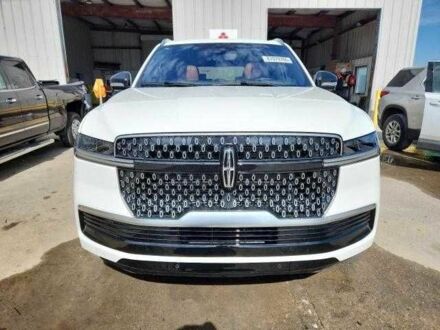 Білий Лінкольн Navigator, об'ємом двигуна 3.5 л та пробігом 1 тис. км за 88000 $, фото 1 на Automoto.ua