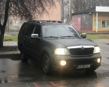 Черный Линкольн Навигатор, объемом двигателя 5.4 л и пробегом 200 тыс. км за 3000 $, фото 2 на Automoto.ua