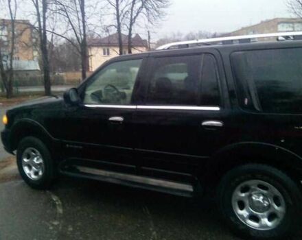 Чорний Лінкольн Navigator, об'ємом двигуна 5.4 л та пробігом 280 тис. км за 6600 $, фото 10 на Automoto.ua