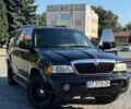 Чорний Лінкольн Navigator, об'ємом двигуна 5.4 л та пробігом 333 тис. км за 9500 $, фото 9 на Automoto.ua