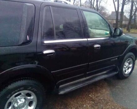 Чорний Лінкольн Navigator, об'ємом двигуна 5.4 л та пробігом 280 тис. км за 6600 $, фото 9 на Automoto.ua