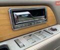 Черный Линкольн Навигатор, объемом двигателя 5.4 л и пробегом 191 тыс. км за 21500 $, фото 12 на Automoto.ua