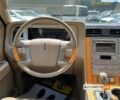 Черный Линкольн Навигатор, объемом двигателя 5.4 л и пробегом 190 тыс. км за 22500 $, фото 20 на Automoto.ua