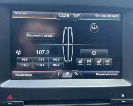 Черный Линкольн Навигатор, объемом двигателя 3.49 л и пробегом 340 тыс. км за 24900 $, фото 12 на Automoto.ua