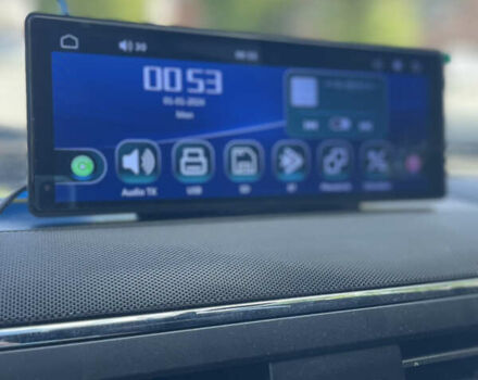 Черный Линкольн Навигатор, объемом двигателя 3.49 л и пробегом 340 тыс. км за 24900 $, фото 11 на Automoto.ua