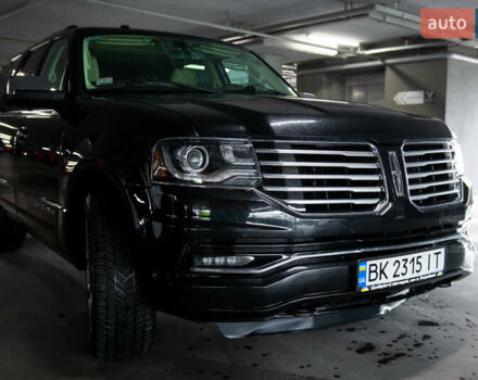 Черный Линкольн Навигатор, объемом двигателя 3.5 л и пробегом 153 тыс. км за 25600 $, фото 64 на Automoto.ua