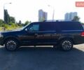 Чорний Лінкольн Navigator, об'ємом двигуна 3.5 л та пробігом 306 тис. км за 21000 $, фото 3 на Automoto.ua