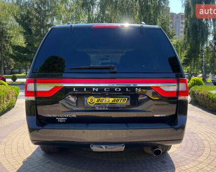 Чорний Лінкольн Navigator, об'ємом двигуна 3.5 л та пробігом 155 тис. км за 25800 $, фото 5 на Automoto.ua
