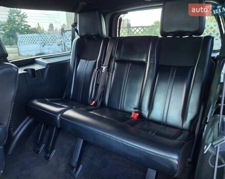 Чорний Лінкольн Navigator, об'ємом двигуна 3.5 л та пробігом 306 тис. км за 21000 $, фото 28 на Automoto.ua