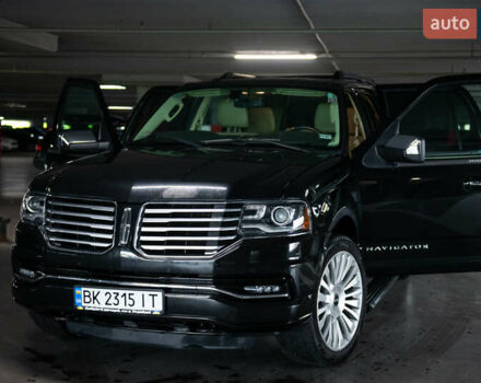 Черный Линкольн Навигатор, объемом двигателя 3.5 л и пробегом 153 тыс. км за 25600 $, фото 78 на Automoto.ua