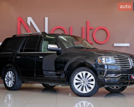 Черный Линкольн Навигатор, объемом двигателя 0 л и пробегом 38 тыс. км за 22900 $, фото 11 на Automoto.ua