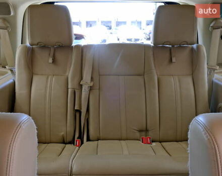 Черный Линкольн Навигатор, объемом двигателя 0 л и пробегом 38 тыс. км за 22900 $, фото 28 на Automoto.ua