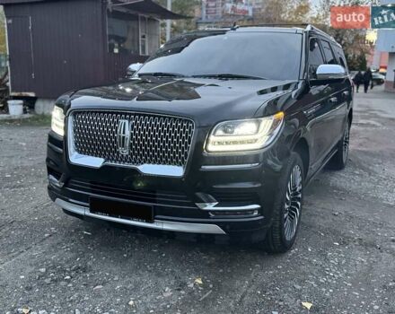 Черный Линкольн Навигатор, объемом двигателя 3.5 л и пробегом 121 тыс. км за 58000 $, фото 18 на Automoto.ua