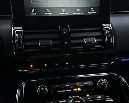 Черный Линкольн Навигатор, объемом двигателя 3.5 л и пробегом 121 тыс. км за 58000 $, фото 37 на Automoto.ua