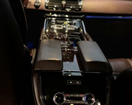 Черный Линкольн Навигатор, объемом двигателя 3.5 л и пробегом 121 тыс. км за 58000 $, фото 48 на Automoto.ua