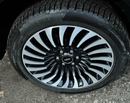 Черный Линкольн Навигатор, объемом двигателя 3.5 л и пробегом 121 тыс. км за 58000 $, фото 26 на Automoto.ua