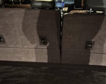 Черный Линкольн Навигатор, объемом двигателя 3.5 л и пробегом 121 тыс. км за 58000 $, фото 55 на Automoto.ua