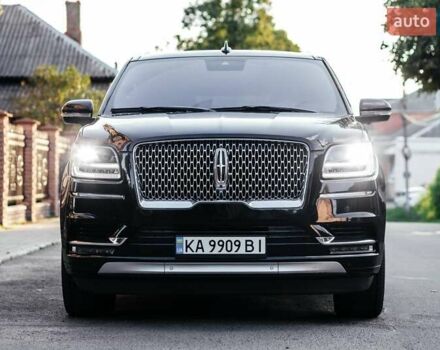 Черный Линкольн Навигатор, объемом двигателя 3.5 л и пробегом 146 тыс. км за 49000 $, фото 12 на Automoto.ua