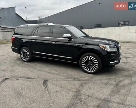 Черный Линкольн Навигатор, объемом двигателя 3.5 л и пробегом 121 тыс. км за 58000 $, фото 7 на Automoto.ua