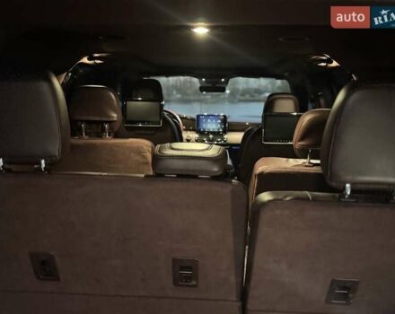 Черный Линкольн Навигатор, объемом двигателя 3.5 л и пробегом 121 тыс. км за 58000 $, фото 57 на Automoto.ua