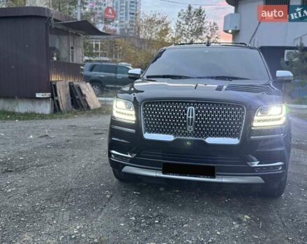 Черный Линкольн Навигатор, объемом двигателя 3.5 л и пробегом 121 тыс. км за 58000 $, фото 19 на Automoto.ua