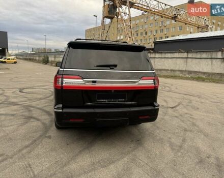 Черный Линкольн Навигатор, объемом двигателя 3.5 л и пробегом 121 тыс. км за 58000 $, фото 14 на Automoto.ua