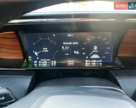 Чорний Лінкольн Navigator, об'ємом двигуна 3.5 л та пробігом 65 тис. км за 46600 $, фото 22 на Automoto.ua