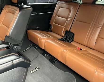 Чорний Лінкольн Navigator, об'ємом двигуна 3.5 л та пробігом 115 тис. км за 59000 $, фото 5 на Automoto.ua