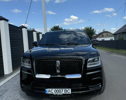 Черный Линкольн Навигатор, объемом двигателя 3.5 л и пробегом 73 тыс. км за 47500 $, фото 3 на Automoto.ua