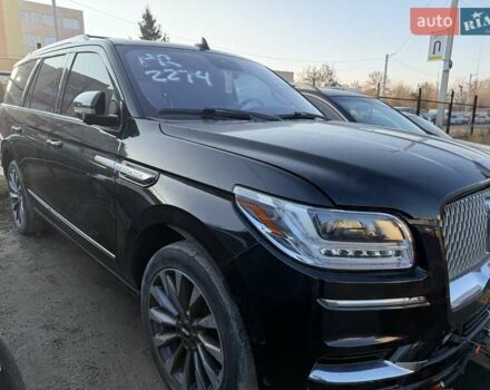 Черный Линкольн Навигатор, объемом двигателя 3.5 л и пробегом 134 тыс. км за 26000 $, фото 2 на Automoto.ua