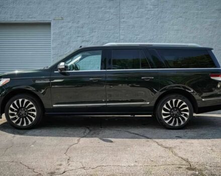 Чорний Лінкольн Navigator, об'ємом двигуна 3.5 л та пробігом 15 тис. км за 37000 $, фото 2 на Automoto.ua